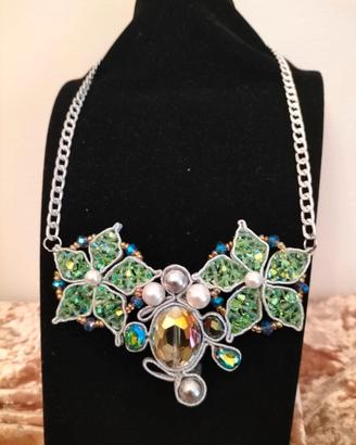 Collana realizzata a mano