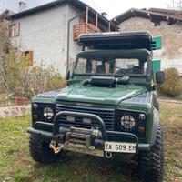 Land rover defender 90 td5