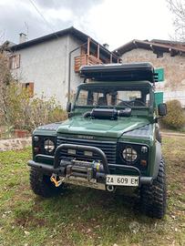 Land rover defender 90 td5