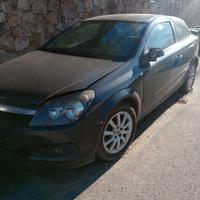 Ricambi Opel  Astra GTC 