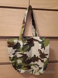 Borsa in tessuto disegno mimetico