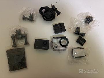 Action Cam AKASO V50 4K Nuova con Accessori