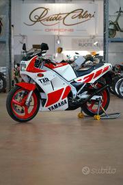 Yamaha TZR 250 conservata 1988 TZR250