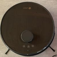 Robot aspirapolvere lavapavimenti