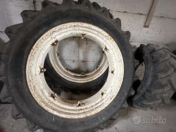 Pneumatici agricoli 13.6-38 e 11.2-28