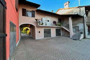 Casa semindipendente