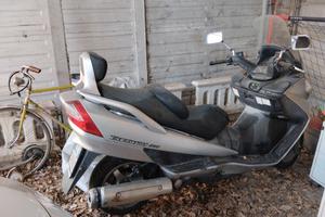 Suzuki Burgman 250