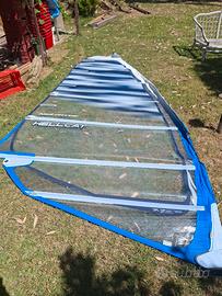 Vela windsurf Neilpryde Hellcat 7.7 m