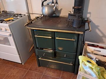 Stufa a legna cuore di ghisa Lincar