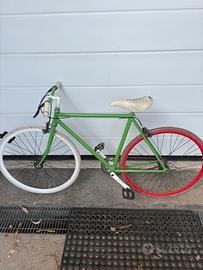 Bicicletta per ragazzi stile scatto fisso Biciclette In vendita