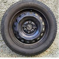 4 Pneumatici invernali Pirelli 185/60/R15 Yaris 10