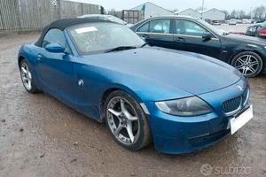 BMW Z4 2.0i e85 per ricambi (2a)