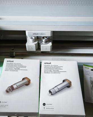 Cricut Maker 3 con accessori