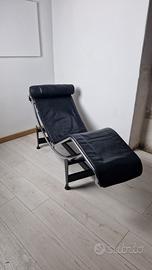 chaiselongue design lc4 pelle le corbusier cassina