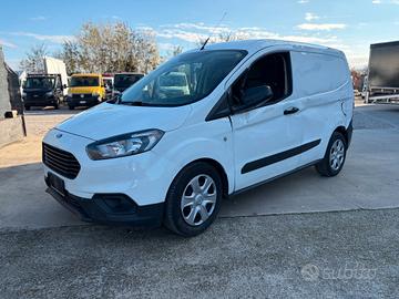 Ford Transit Courier 1.5 100CV
