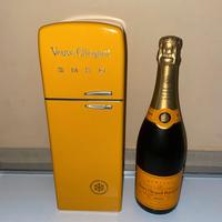 CHAMPAGNE VEUVE CLICQUOT FRIDGE SMEG COLLECTION