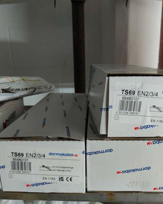 3 fermaporta Dormakaba TS69