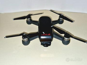 Drone DJI Spark FULL KIT – 2 Batterie, Radiocomand