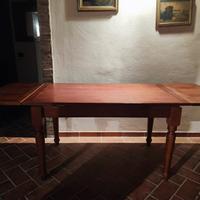 Tavolo allungabile legno massello color ciliegio
