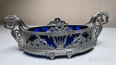 Centrotavola in stile neoclassico in peltro