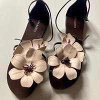 Lola Cruz sandali fiore NUOVI