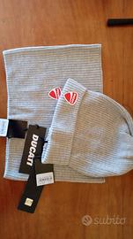 Set cuffia e scaldacollo Ducati