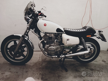 Cafe Racer Honda Cm 400 T Usata Annunci Moto E Scooter Honda In