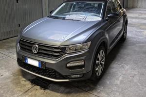 VOLKSWAGEN T-Roc grigrio scuro
