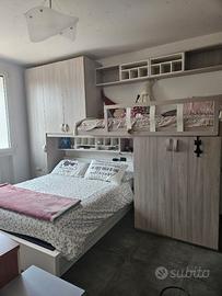 Camera a ponte con due posti letto