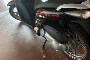 Scooter sh 150