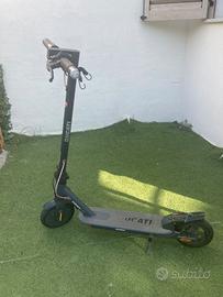 Monopattino ducati pro