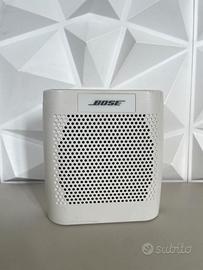 Bose SoundLink Color bianca bluetooth portatile