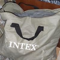 Materasso Intex singolo con pompa integrata