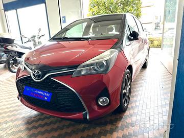 Toyota Yaris 5 Porte Yaris 5p 1.0 Trend Red Editio