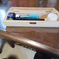 Elegante astuccio in legno 