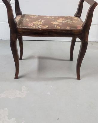 sgabello poggiapiedi vintage