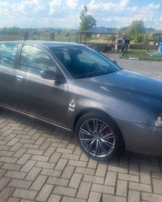 Alfa Romeo 166 2.5i V6 24V cat Progression