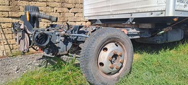 assale ant. per iveco daily 