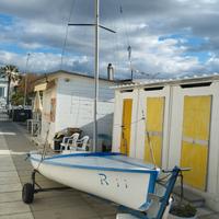 Barca a vela deriva 470