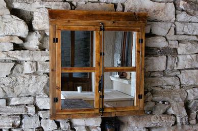Pensile rustico a specchi