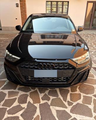 Audi A1 MY23 Sportback 35 TFSI S-line