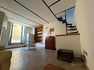 2 LOCALI A CATANZARO