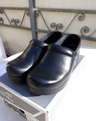 Dansko oiled size 37
