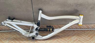 telaio nukeproof scalp DH