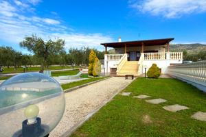 VILLA SINGOLA A MONTE SANT'ANGELO