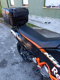 moto ktm Adventure 990