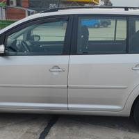 VW Touran 2.0 TDI 140 CV 7 posti