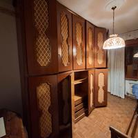 Regaliamo Armadio in Noce N.12 Ante