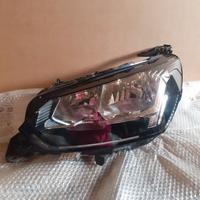 Peugeot 208 Faro Anteriore Sx Alogeno 2020