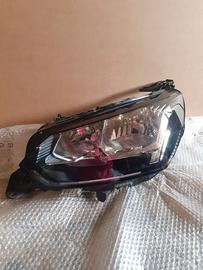 Peugeot 208 Faro Anteriore Sx Alogeno 2020